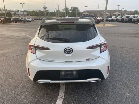 Used 2021 Toyota Corolla XSE image 4