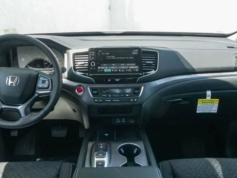 New 2026 Honda Ridgeline Sport image 13