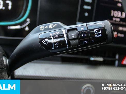 Used 2025 Kia Sportage LX FWD image 29