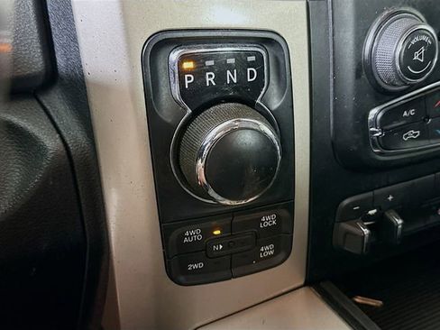Used 2015 RAM 1500 Big Horn AWD/4WD image 22