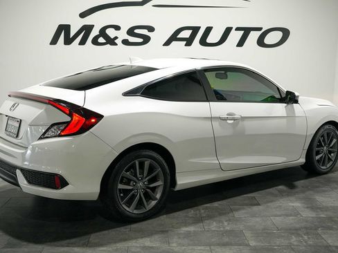 Used 2019 Honda Civic EX image 4