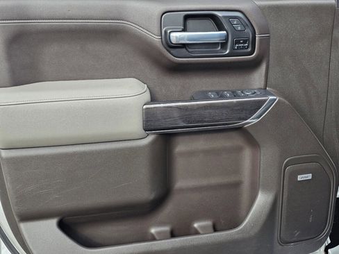 Used 2021 Chevrolet Silverado 1500 LTZ image 15