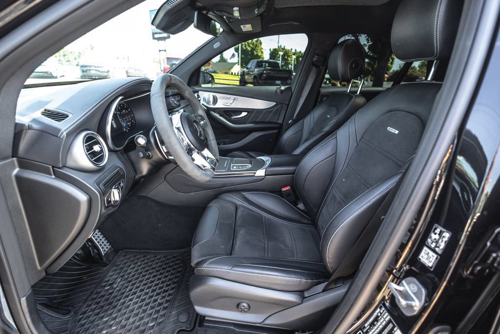 Used 2020 Mercedes-Benz GLC 63 AMG 4MATIC image 20