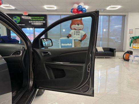 Used 2017 Dodge Journey Crossroad image 39