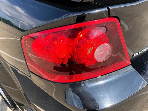 Used 2013 Dodge Avenger SXT w/ Rallye Appearance Group image 26