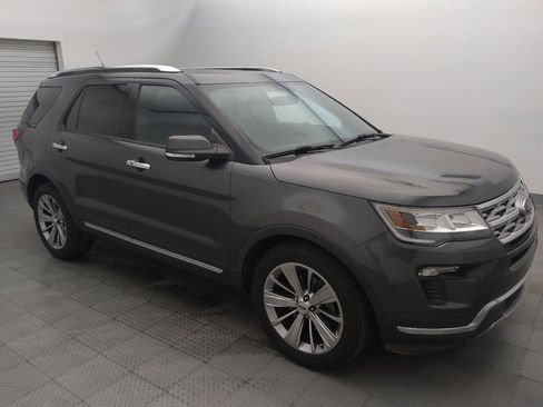 Used 2018 Ford Explorer Limited FWD image 11