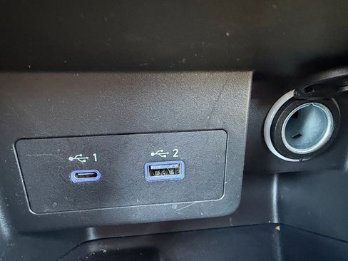 Certified 2023 Nissan Kicks SR w/ SR Premium Package image 31