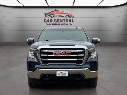 Used 2019 GMC Sierra 1500 SLE w/ SLE Value Package AWD/4WD image 2