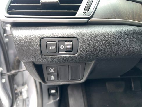 Used 2021 Honda Accord EX image 15