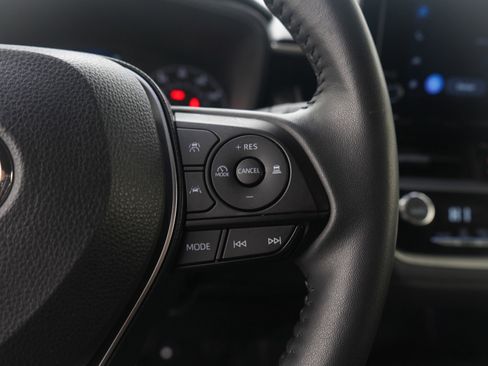 Used 2024 Toyota Corolla SE image 24