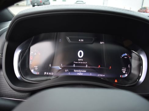 Used 2024 RAM 2500 Limited image 17