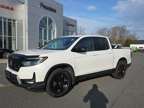 Used 2023 Honda Ridgeline Black Edition image 16