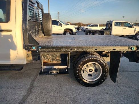 Used 2023 Chevrolet Silverado 3500 W/T w/ WT Fleet Convenience Package image 5