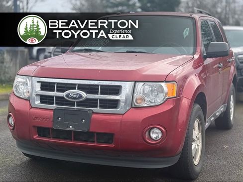 Used 2012 Ford Escape XLT image 1