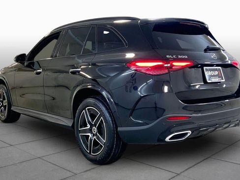 Used 2023 Mercedes-Benz GLC 300 4MATIC image 11