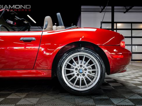 Used 2002 BMW Z3 3.0i image 13