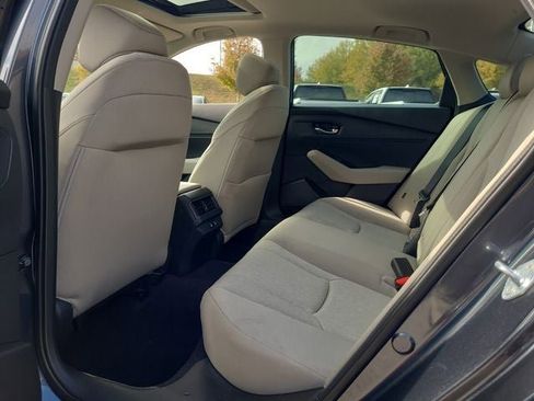 New 2025 Honda Accord SE image 6