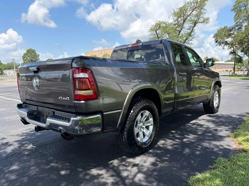Used 2020 RAM 1500 Laramie AWD/4WD image 9