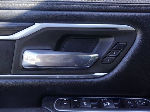 Used 2023 RAM 1500 Laramie image 11