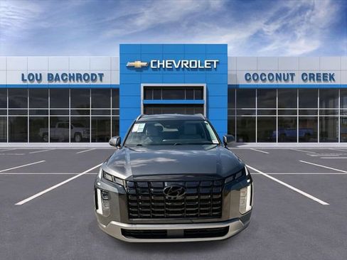 Used 2025 Hyundai Palisade SEL FWD image 3