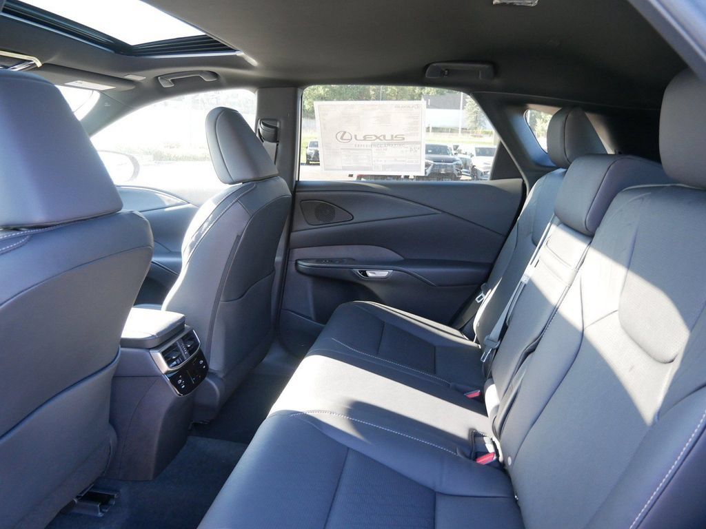 New 2026 Lexus RX 350 Premium Plus w/ Convenience Package AWD/4WD image 11