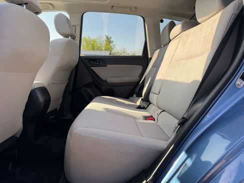 Used 2015 Subaru Forester 2.5i Premium w/ All-Weather Package AWD/4WD image 32
