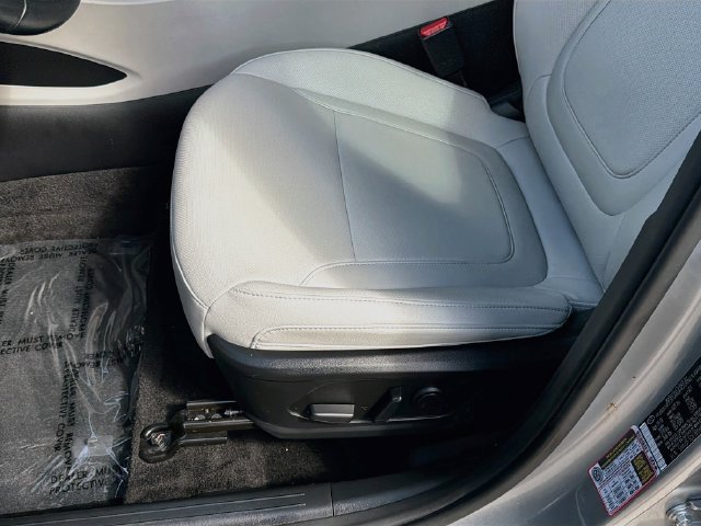 Certified 2024 Hyundai Tucson SEL w/ Convenience Package FWD image 21