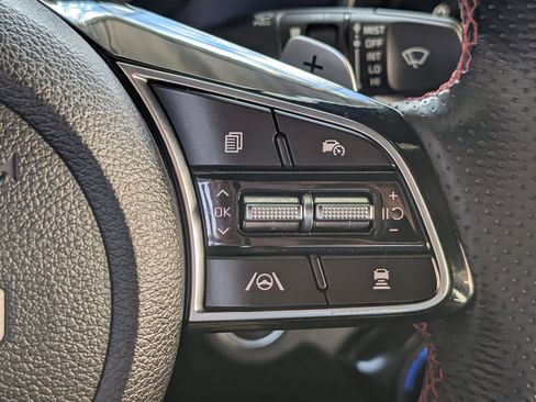 Used 2022 Kia Forte GT w/ GT Technology Package image 12