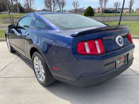 Used 2010 Ford Mustang Coupe RWD image 38