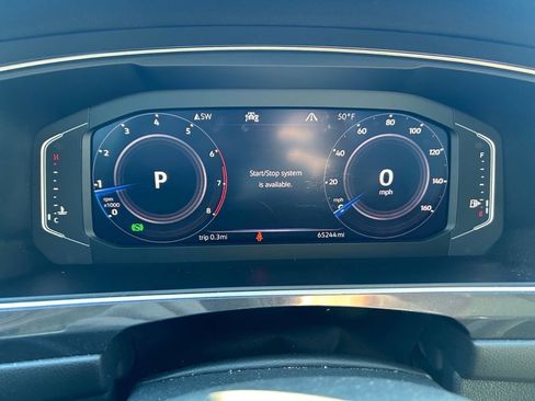 Used 2020 Volkswagen Tiguan SEL image 16