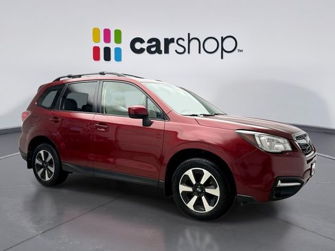 Used 2018 Subaru Forester 2.5i Premium AWD/4WD image 7