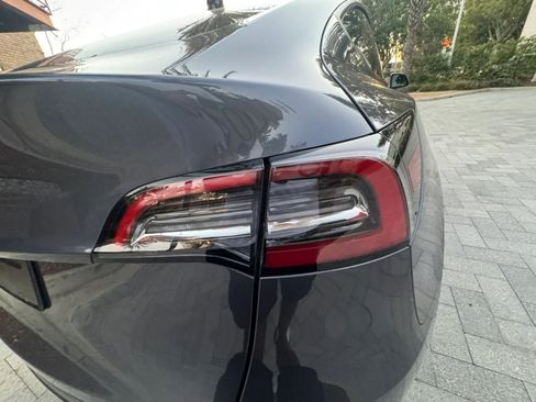 Used 2024 Tesla Model Y Long Range RWD image 43