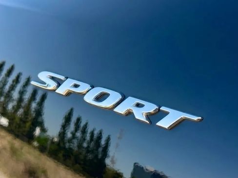 Used 2018 Honda Civic Sport image 20