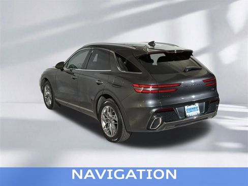 Used 2025 Genesis GV70 2.5T AWD/4WD image 7