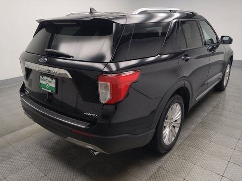 Used 2021 Ford Explorer Limited w/ Equipment Group 301A AWD/4WD image 9