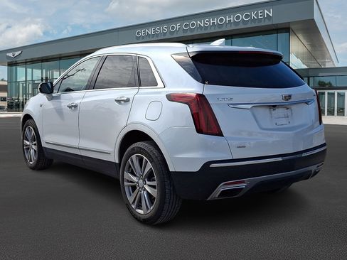 Used 2024 Cadillac XT5 Premium Luxury AWD/4WD image 4