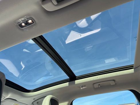 Used 2026 Lincoln Nautilus Premier w/ Equipment Group 102A image 35