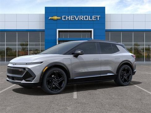 New 2024 Chevrolet Equinox EV RS image 2