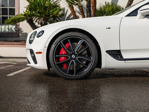 Used 2022 Bentley Continental GT image 6