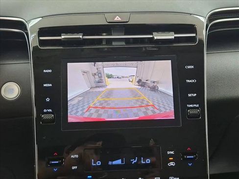 Used 2024 Hyundai Tucson SEL FWD image 14