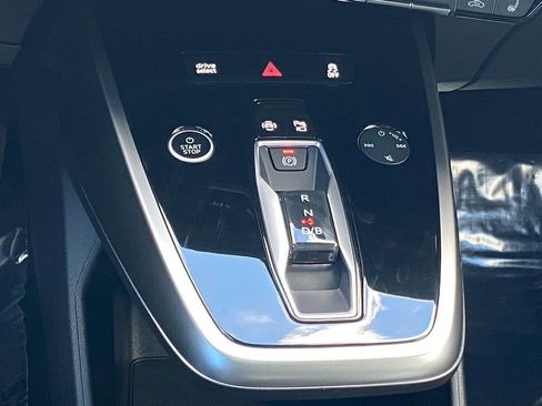 Used 2024 Audi Q4 e-tron Premium Plus w/ Premium Plus image 10