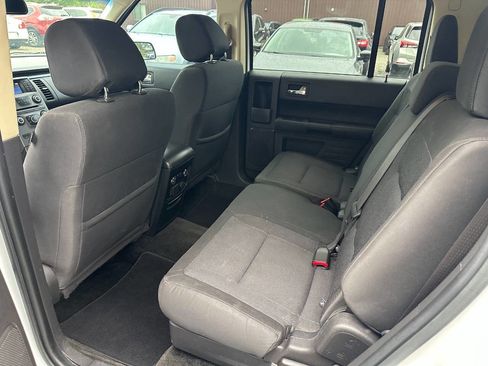Used 2014 Ford Flex SE FWD image 12