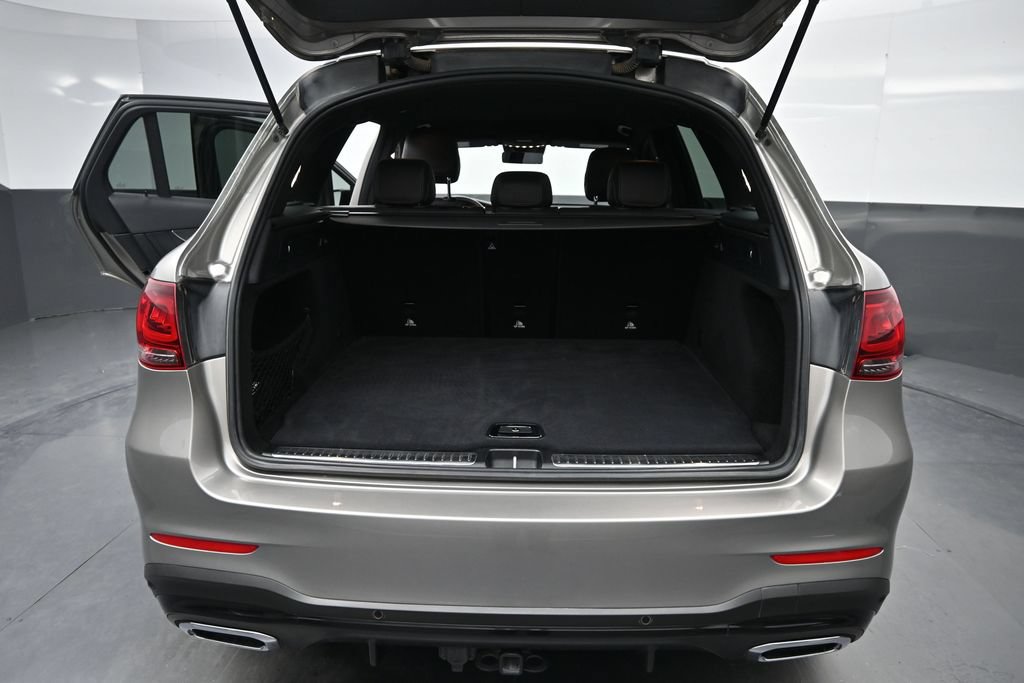 Used 2022 Mercedes-Benz GLC 300 4MATIC image 16