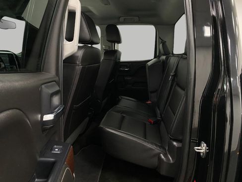 Used 2018 GMC Sierra 3500 SLT image 28