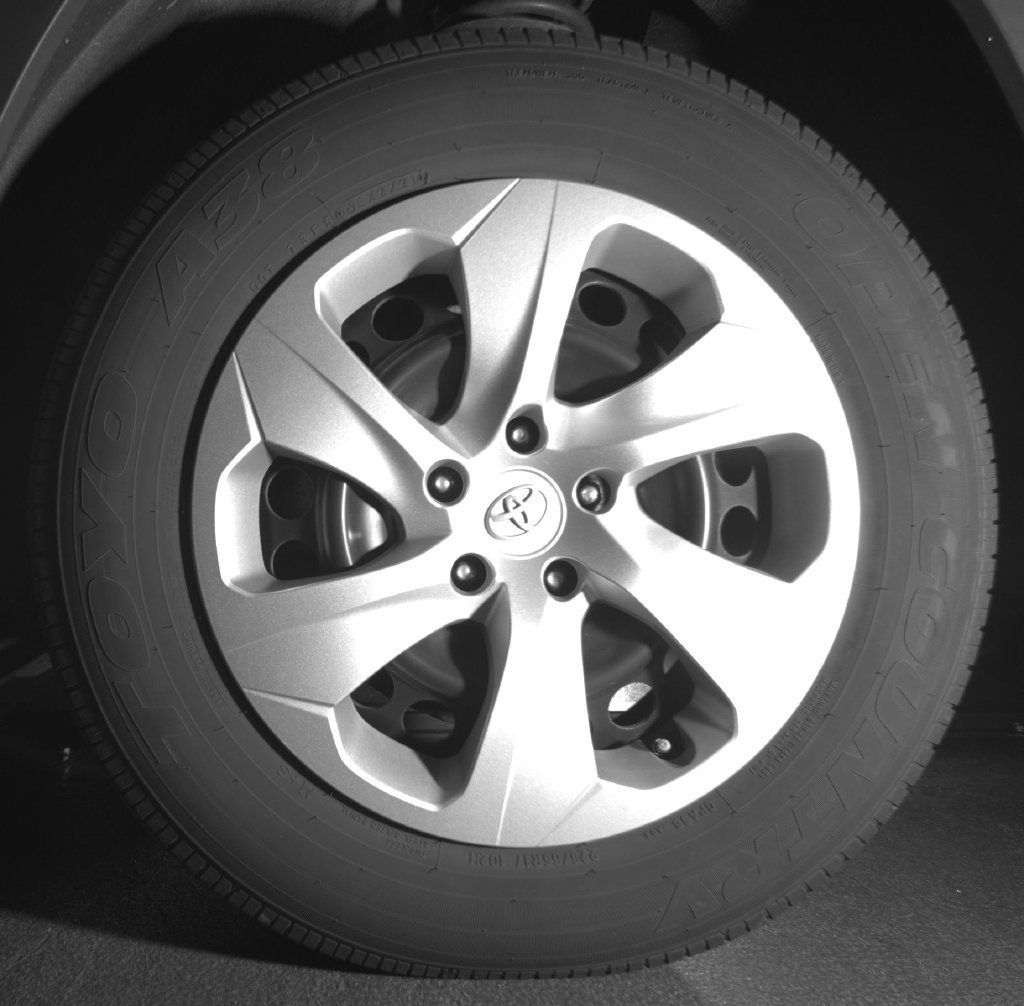 Used 2021 Toyota RAV4 LE AWD/4WD image 9