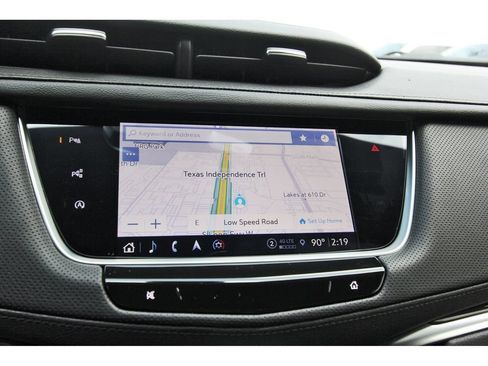 New 2026 Cadillac XT5 Premium Luxury w/ Driver Assist Package FWD image 18