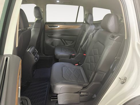 New 2026 Volkswagen Atlas SE AWD/4WD image 14