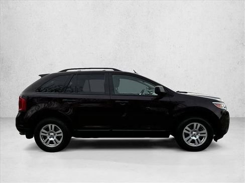 Used 2011 Ford Edge SE w/ 101A Rapid Spec Order Code image 4