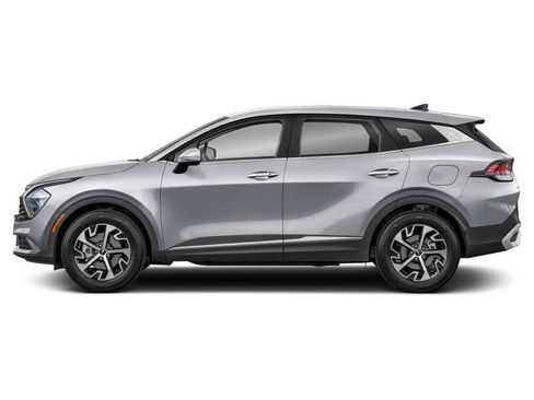 Used 2025 Kia Sportage EX image 3