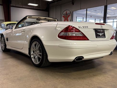 Used 2008 Mercedes-Benz SL 550 image 13